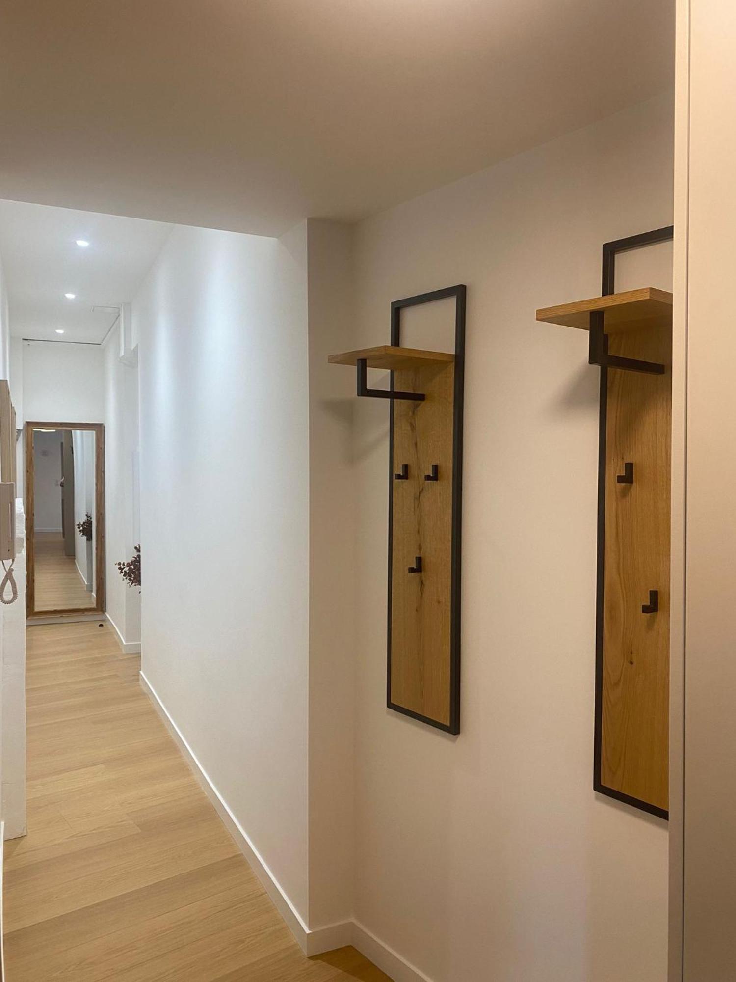 Historic Bright And Beautiful In Old With Castle Hill View Appartement